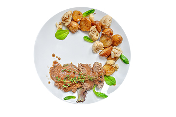 <h2>Steak haché orientale sauce aux poivres verts</h2>
<ul>
<li>Grelots assaisonnés</li>
<li>Chou fleur et carotte au carvi</li>
</ul>
